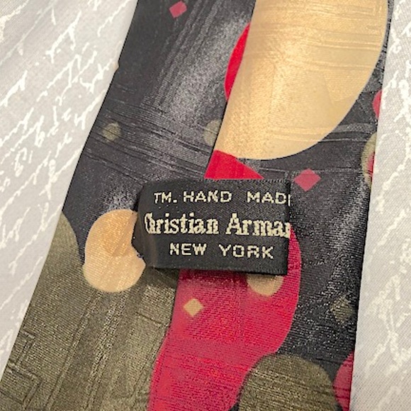 CHRISTIAN ARMAND NY HAND MADE SILK TIE - Picture 2 of 3